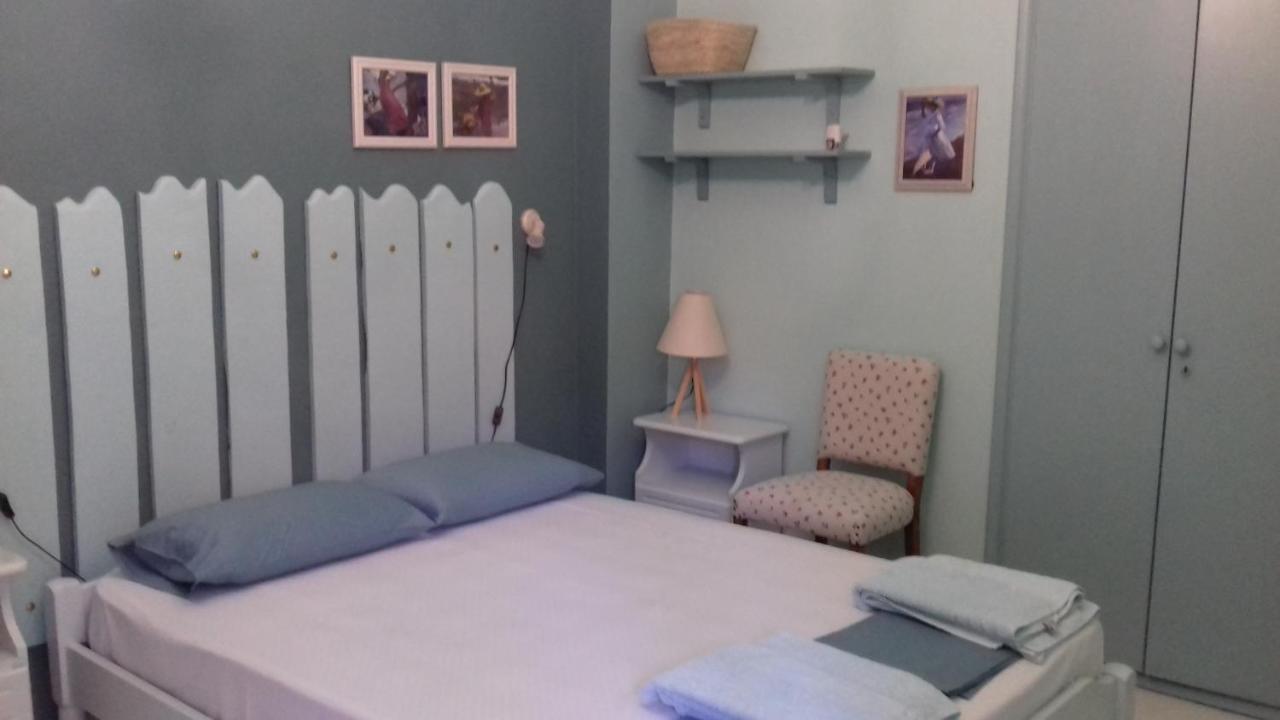 Iliolithos Rooms Kardhamili Bagian luar foto