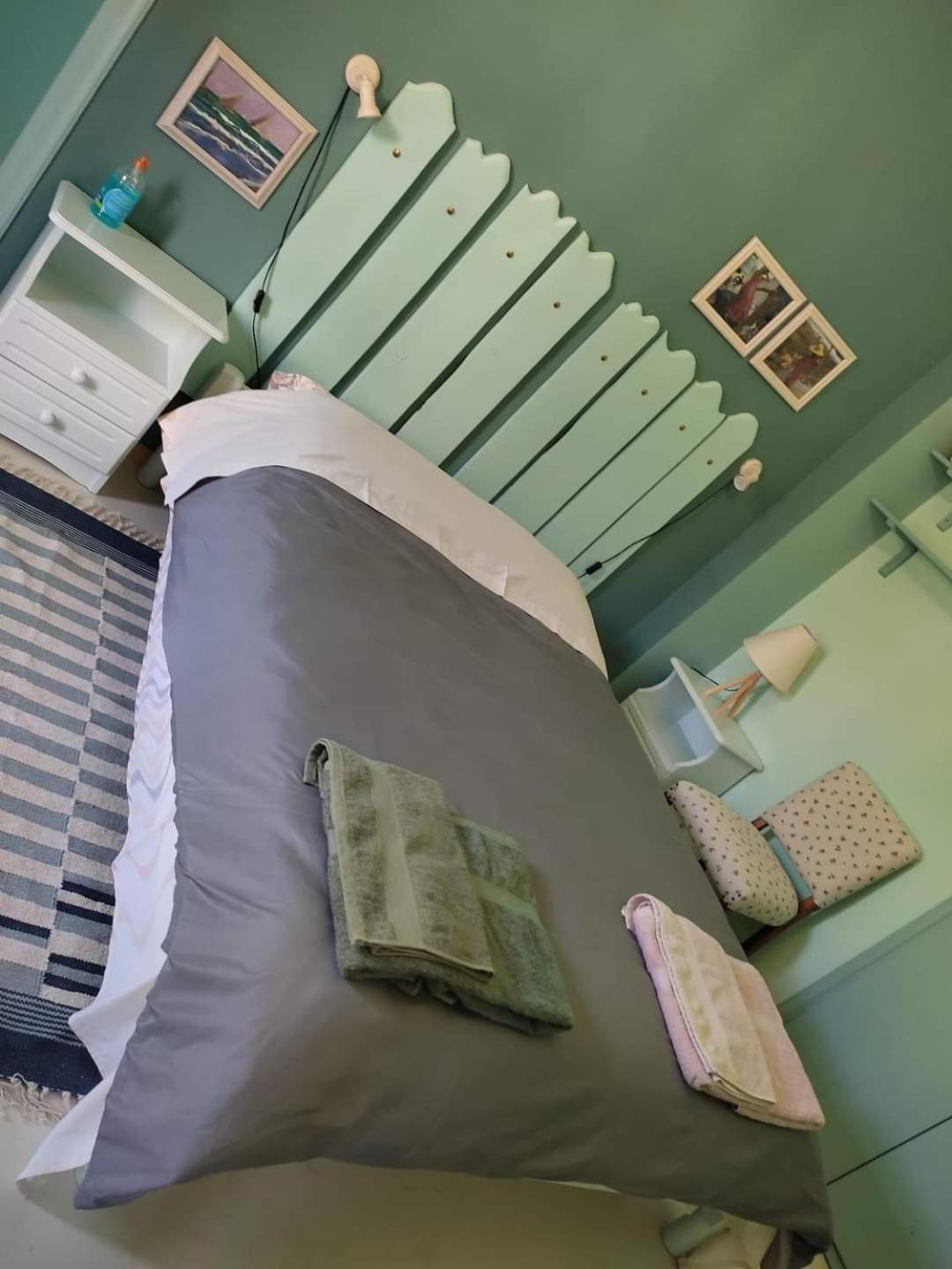 Iliolithos Rooms Kardhamili Bagian luar foto
