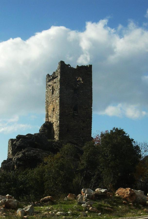 Iliolithos Rooms Kardhamili Bagian luar foto